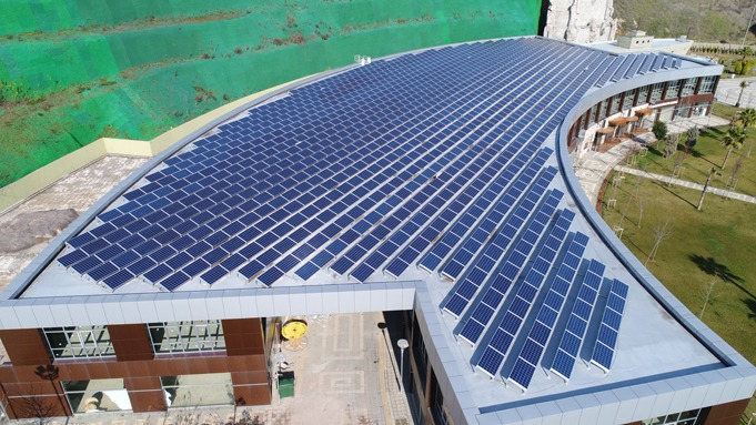 Curved solar rooftop installation